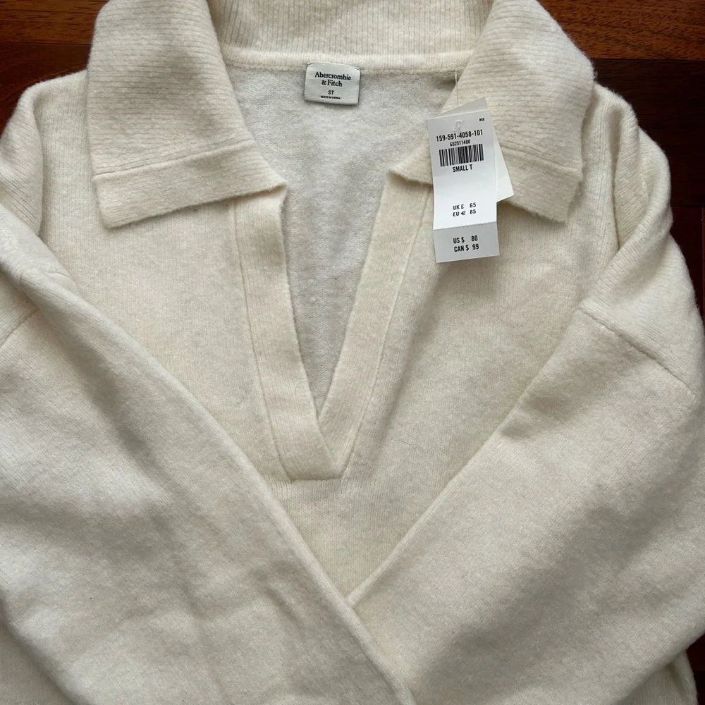 NWT Abercrombie Cream Knit Collared Sweater Dress - Picture 2 of 4